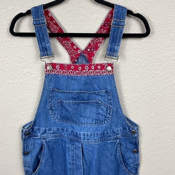 Vintage Agapo Cropped Denim Overalls Red Paisley Bandana Trim Ranch Western Sz M - Picture 2 of 9